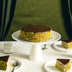 Pistachio Three Milk Cake (2.5lbs)