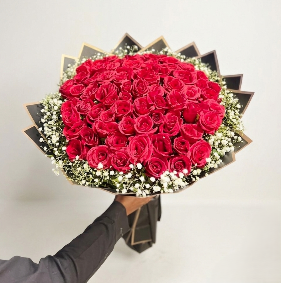 True Love 100 Roses