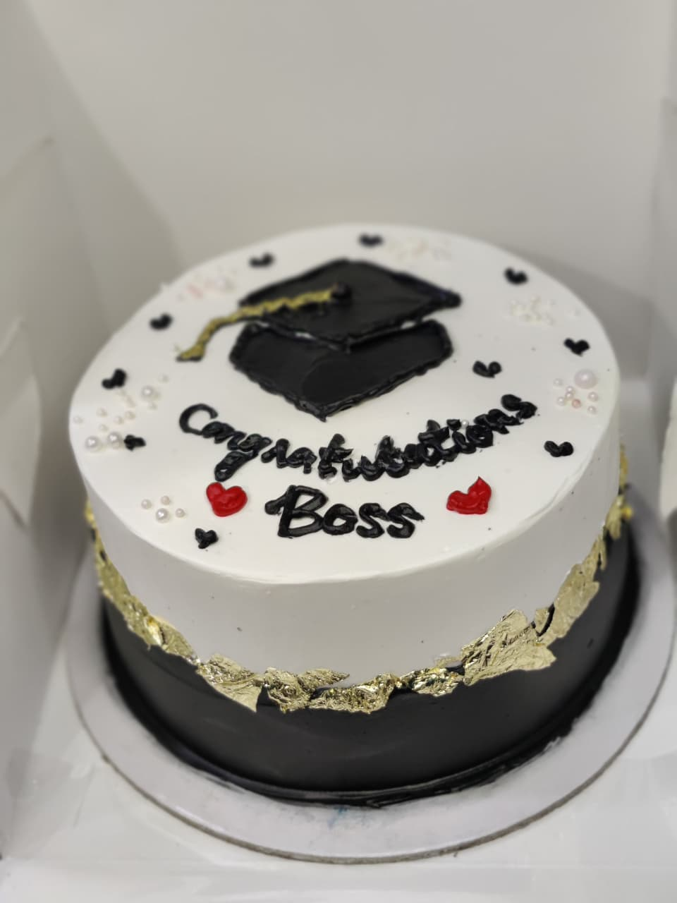 Graduation Cake (1 lbs)